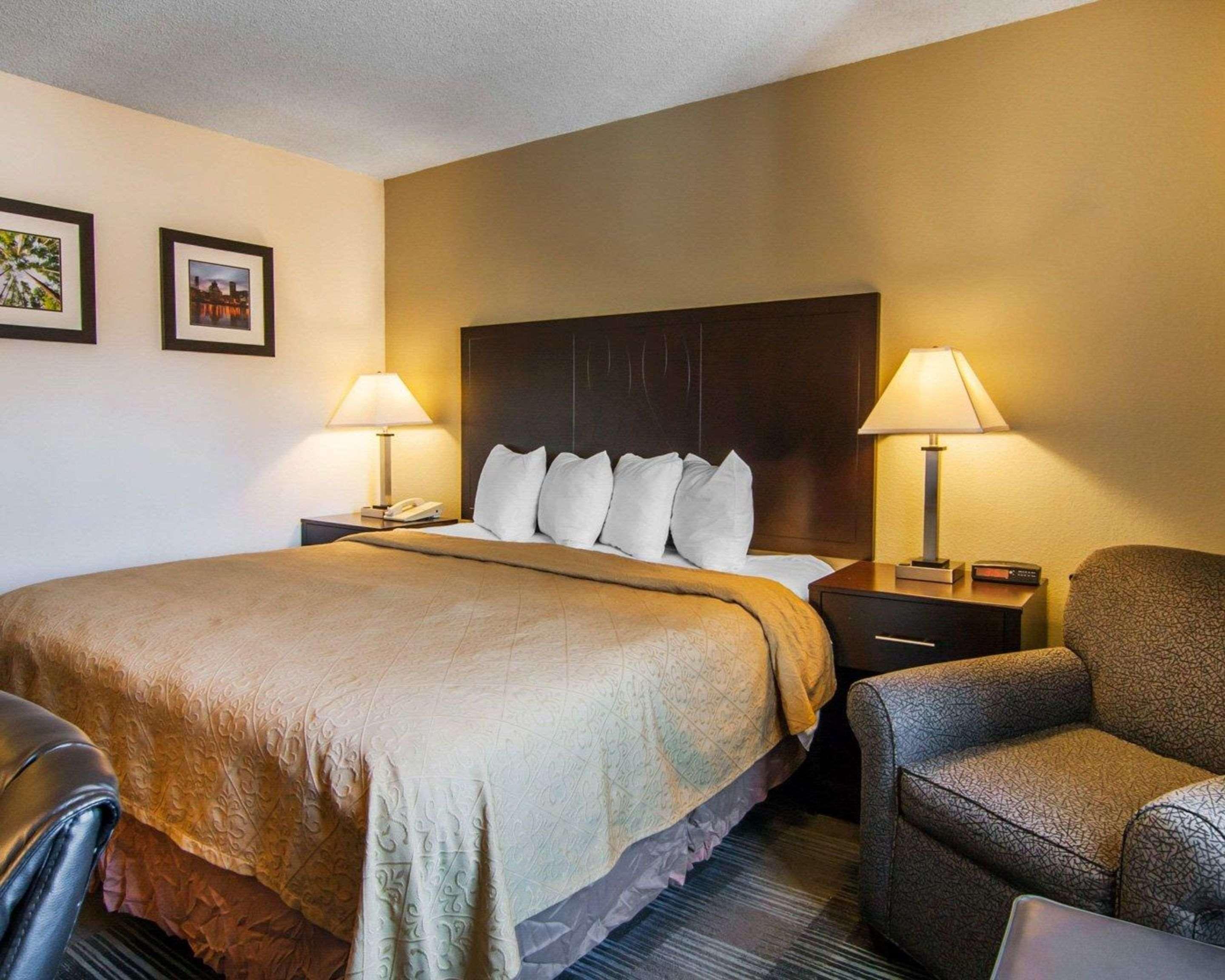 Quality Inn Tigard Portland Southwest Exterior photo