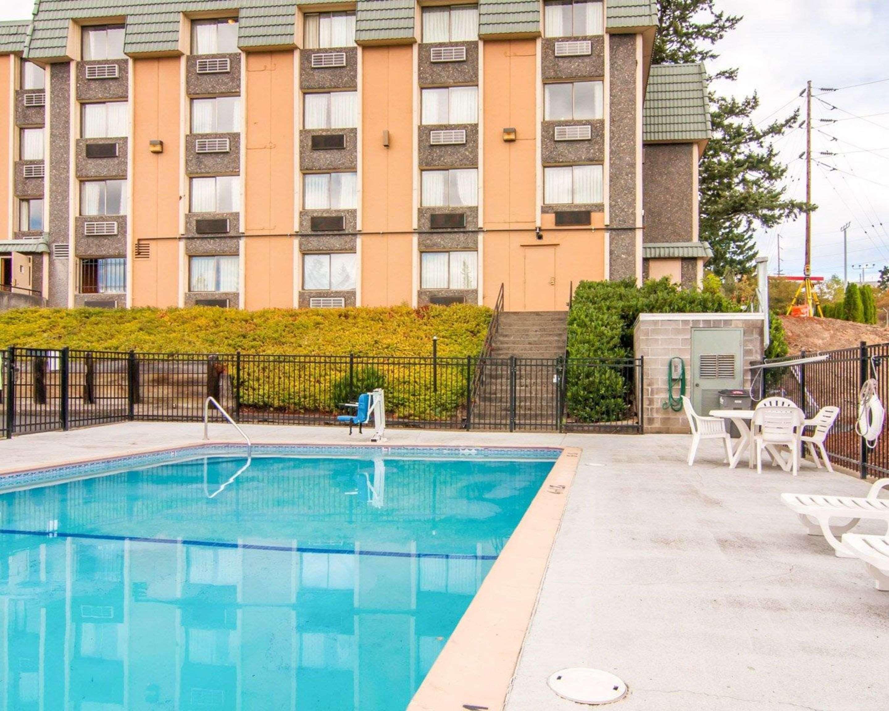 Quality Inn Tigard Portland Southwest Exterior photo